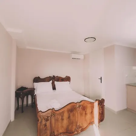 Sirens Luxury 4*