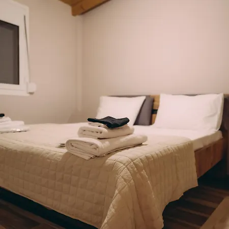 Lejlighedshotel Sirens Luxury Palouki