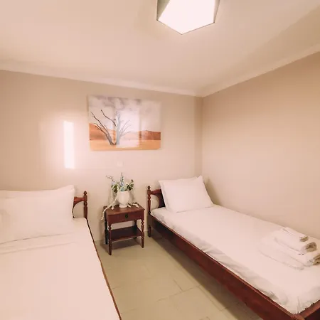 Sirens Luxury Lejlighedshotel Palouki