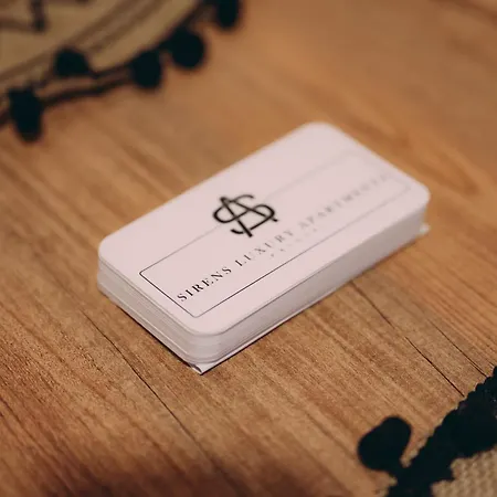 Sirens Luxury アパートホテル Palouki