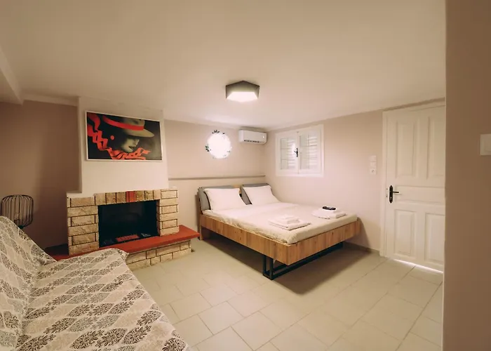 Sirens Luxury 4* Palouki