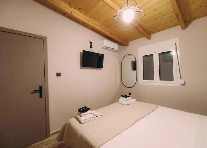 Sirens Luxury 4* Palouki