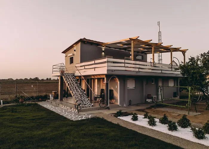 Sirens Luxury Ξενοδοχείο με διαμερίσματα 4*